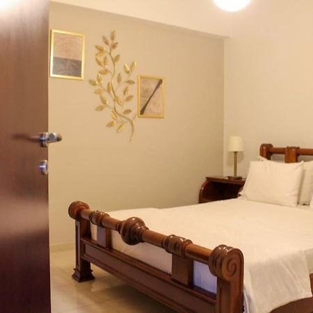 Afroditi'S Guest House 伊拉克利翁 外观 照片