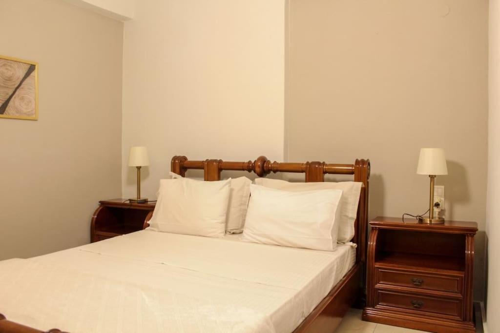 Afroditi'S Guest House 伊拉克利翁 外观 照片